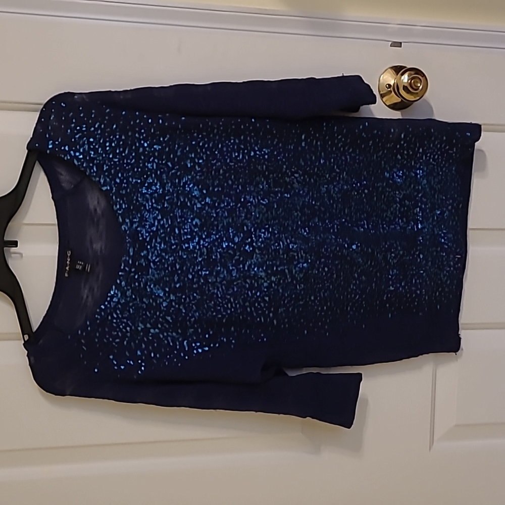 Womens 3/4 sleeve top